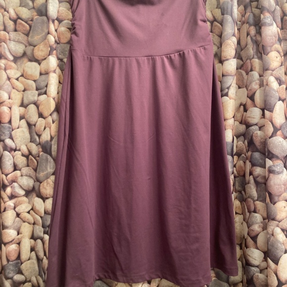Eddie Bauer - Fold Over Waist Travel / Yoga skirt - plum - sz S - Picture 3 of 7